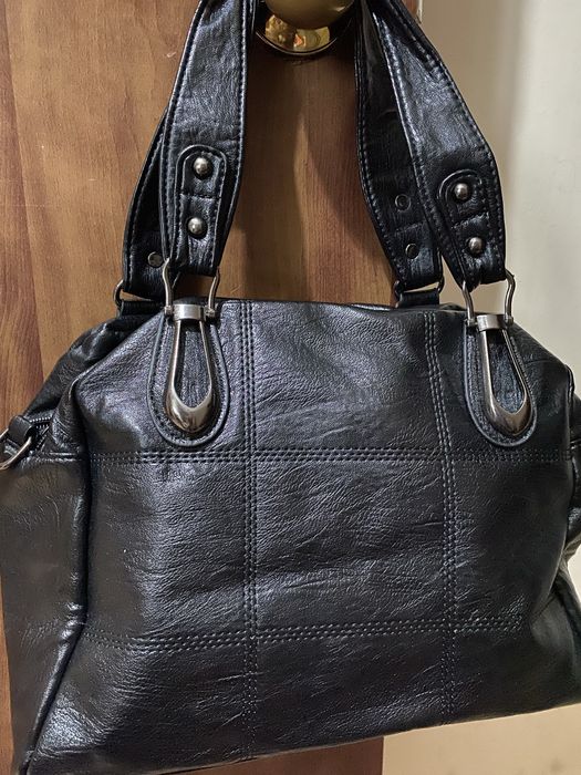 Новую  сумку  продам , Торг уместен