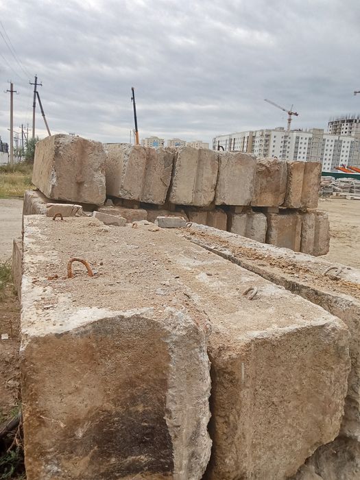 Продам фундаментные блоки ФБС