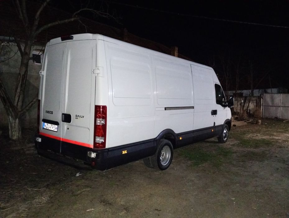 Iveco daily 2012. 2.3/ 130cp