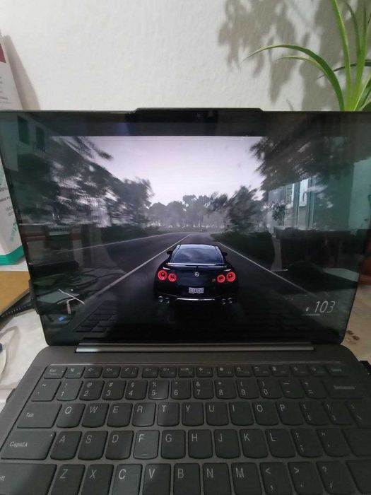 Lenovo Slim 7 14IMH9