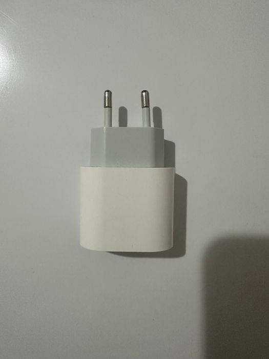 Apple 35W USB-C Power Adapter