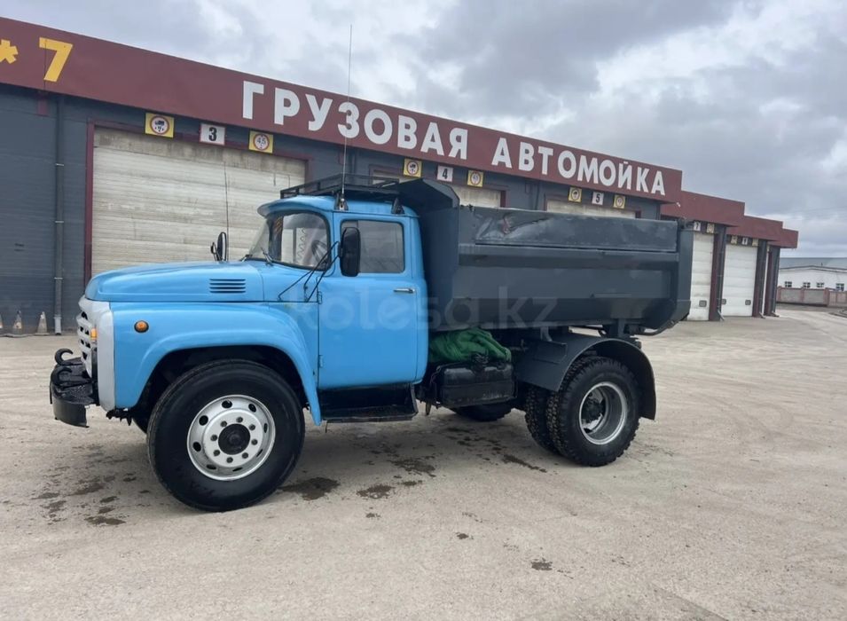 Зил доставка сыпучих грузов Сникерс. Отсев