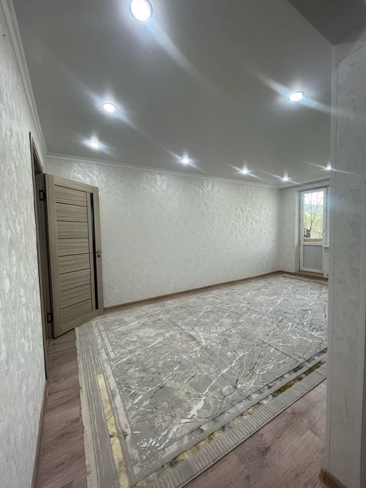 Поклейка обоев в срок, качественно