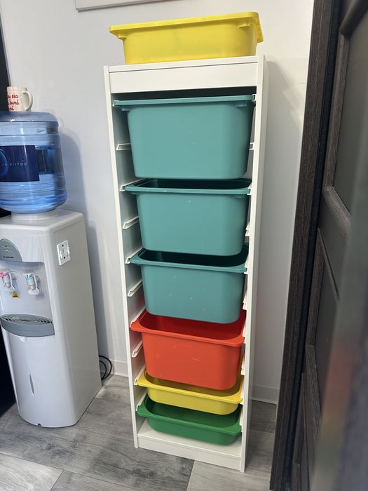 Trofast IKEA depozitare jucarii+cutii