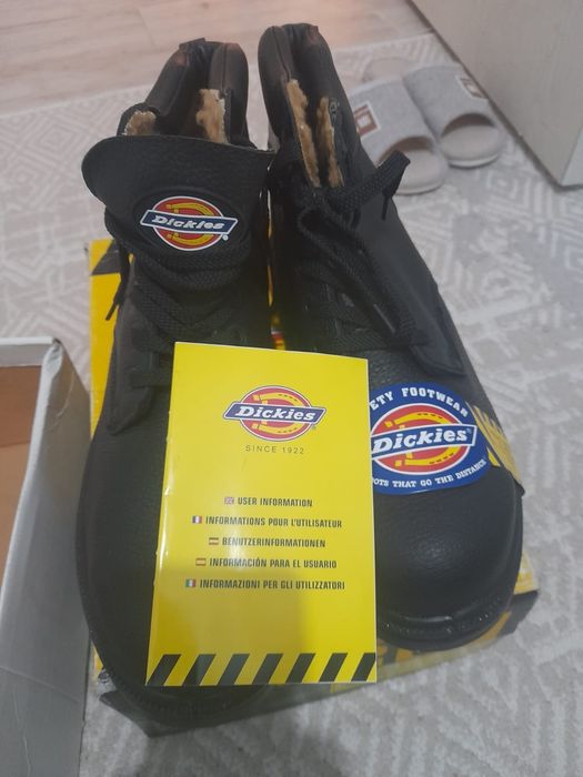 Спец ботинка сатылады