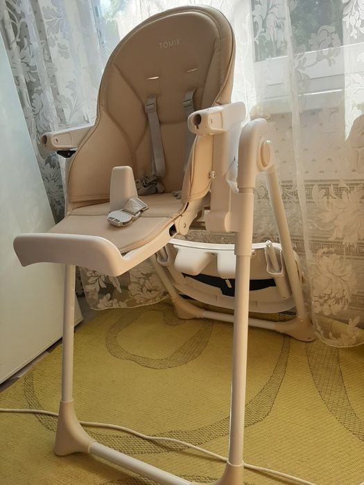 Продам стульчик для кормления