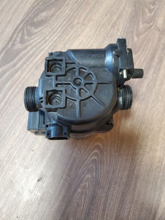 WILO Циркулационна помпа за газов бойлер