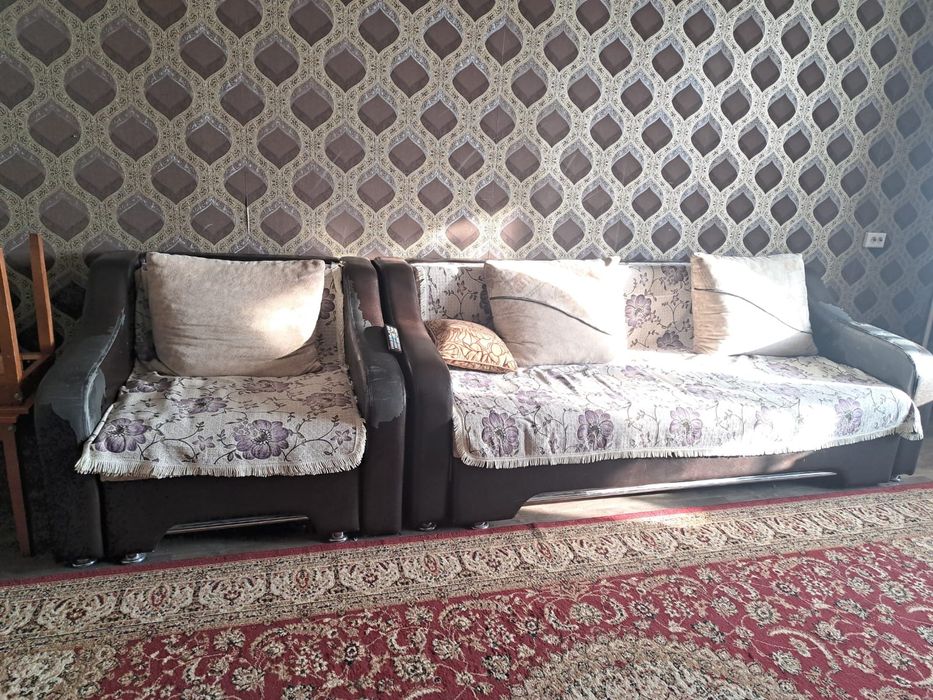 Отдам даром диван тройка