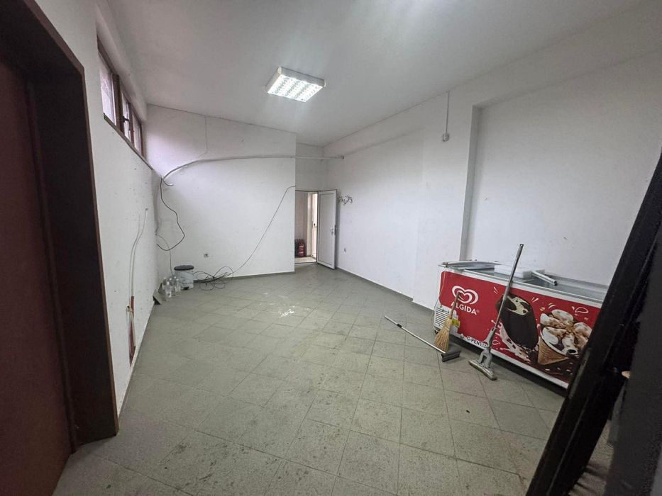 Дава се под наем Магазин в Нови Искър - 124 кв.м за 498.27 € - Снимка #3