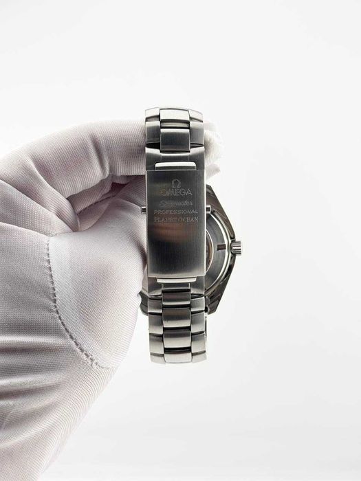 Часы Omega Seamaster Planet Ocean