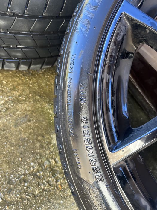 Джнти Borbet y 18