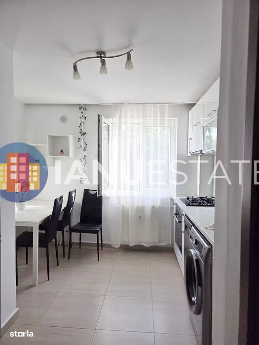 Titan 10` Metrou 1 Decembrie Trapezului Ozana Renovat Parcare