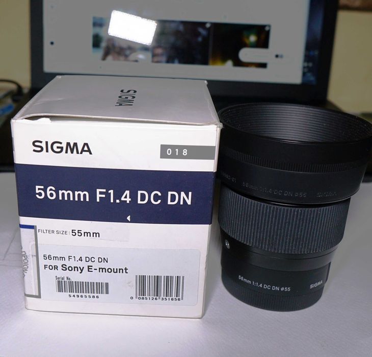 Обектив Sigma 56мм  f1,4 sony e