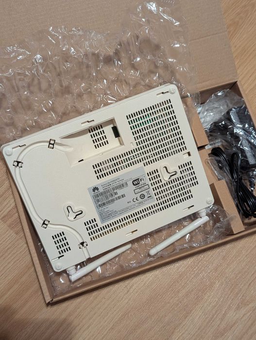 Router Huawei Echolife HG8247H Orange