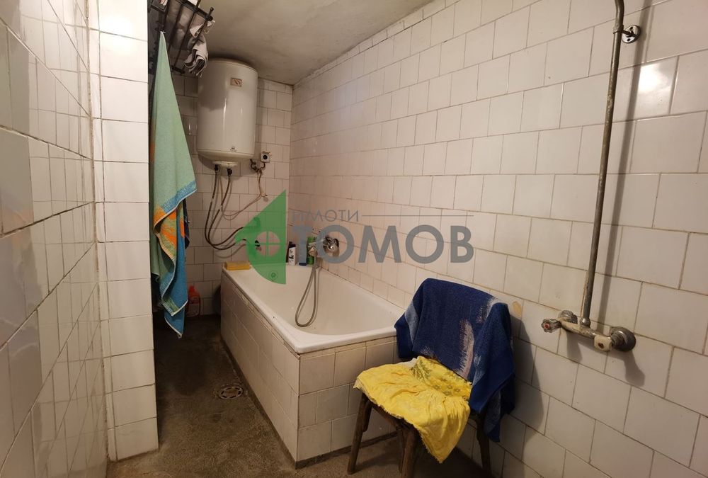 Продава се Къща в с. Ивански, Област Шумен - 120 кв.м за 213 €/кв.м - Снимка #8