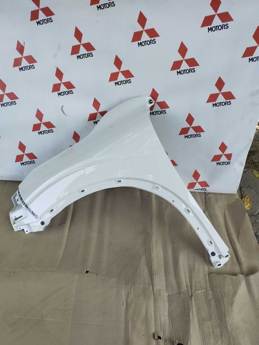 Бампер фары аутлендер 4