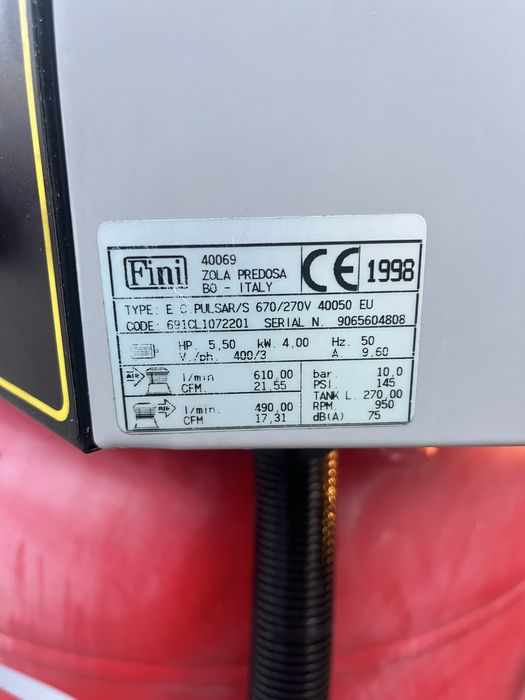 Трифазен бутален компресор Fini 4kw с ресивър 270lt и сушител