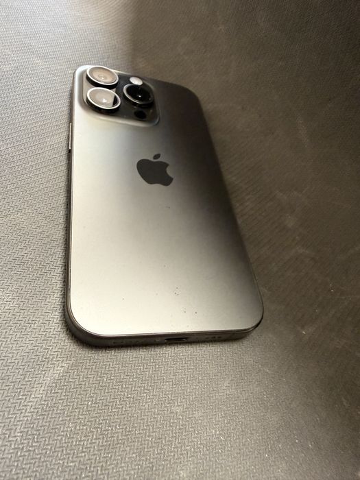 iPhone 15 Pro  256gb