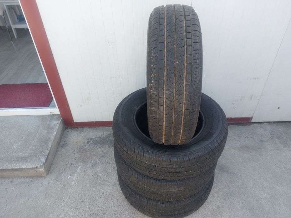 125 lei bucata! Set anvelope de vara 215 65 16C Bridgestone Duravis