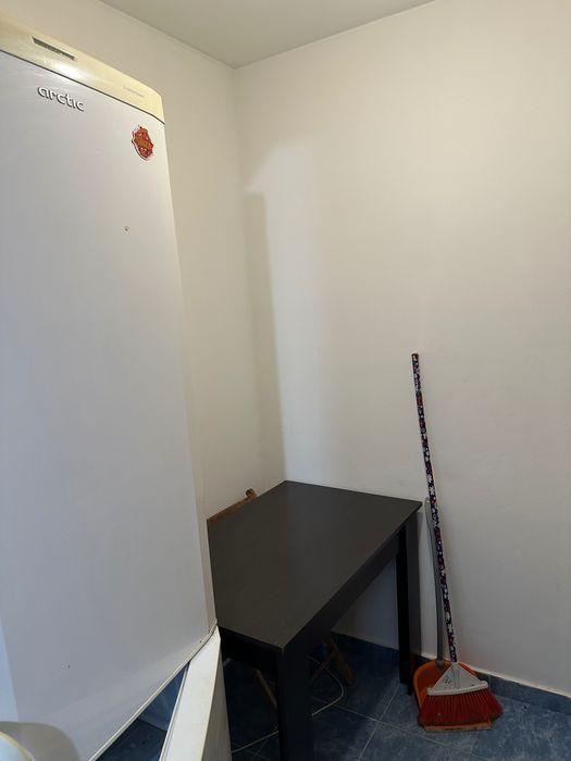 Închiriez cameră de cămin stil garsonieră, Lapus mol