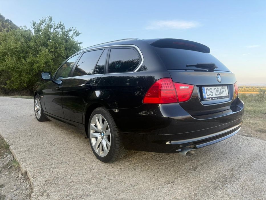 Vand bmw 2011 sau schimb cu microbuz marfa