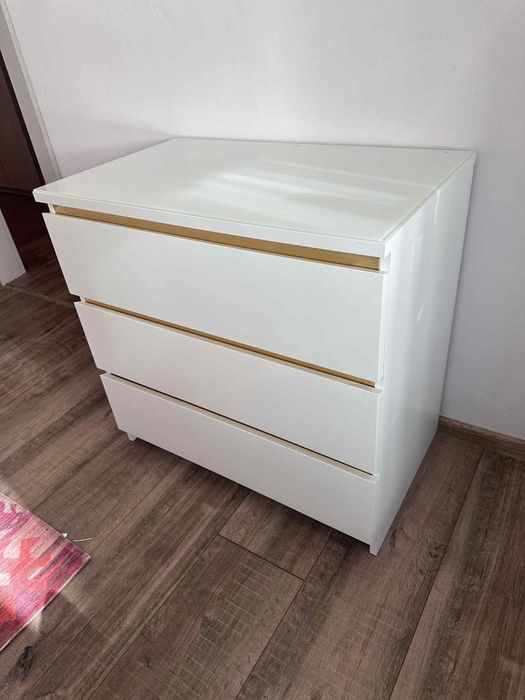 MALM скрин с 3 чекмеджета