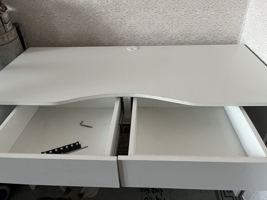 Игровой стол компьютерный