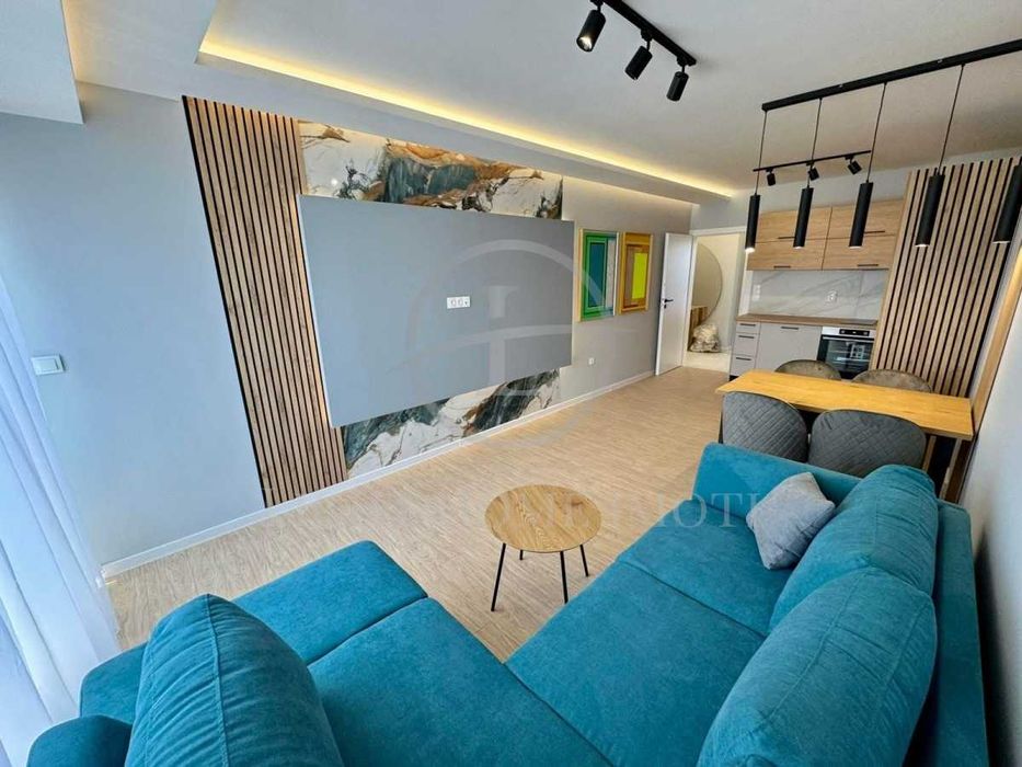 Продава се Двустаен апартамент в Пловдив, Гагарин - 73 кв.м за 1781 €/кв.м - Снимка #2