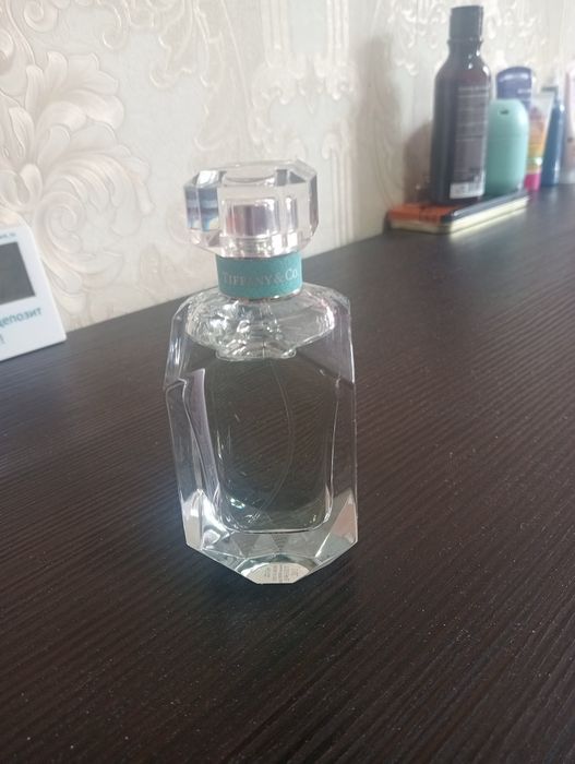 Парфюм для женщин