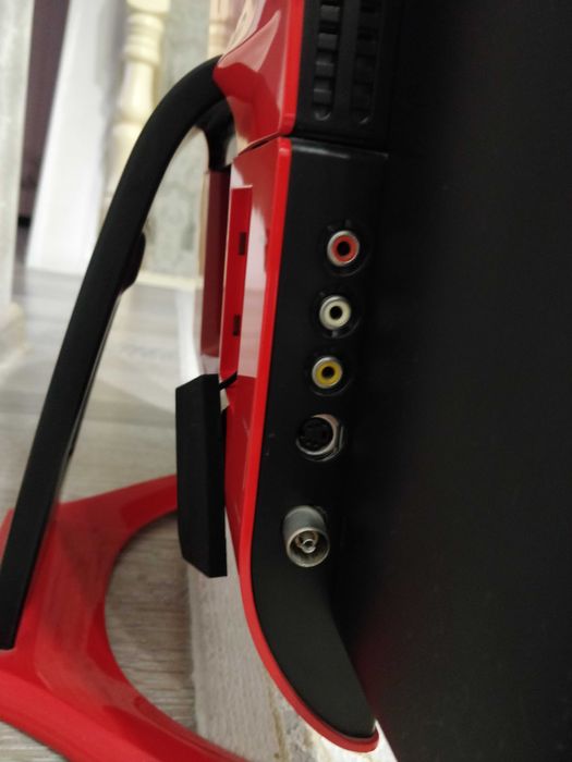 Монитор Acer Ferrari edition F19"