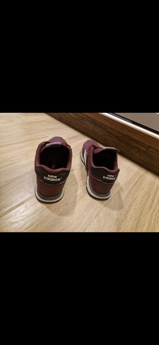 Adidasi new balance rosii marimea 42 jumate