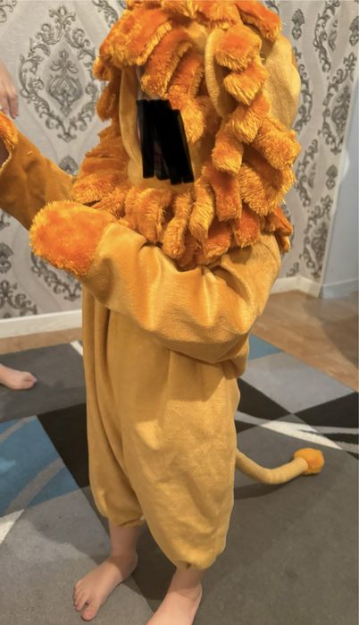 Новогодние костюмы лев и мишка