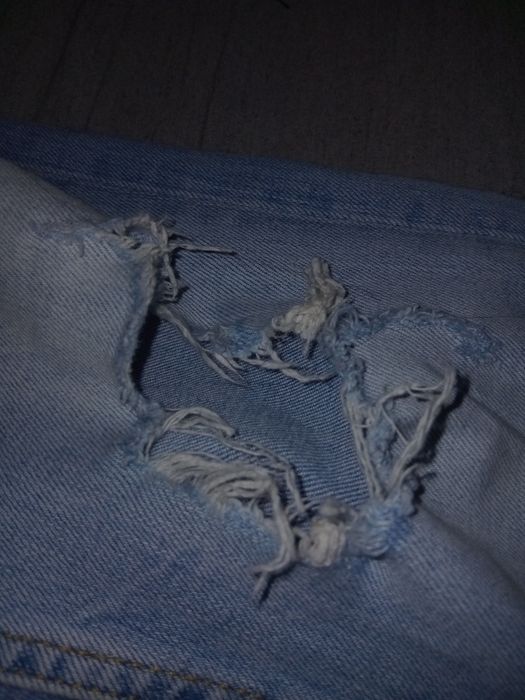 Blugi Pull&Bear bleu deschis, ripped