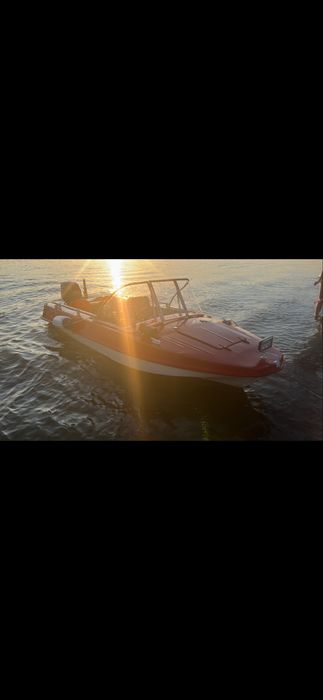 Продам катер Обь М