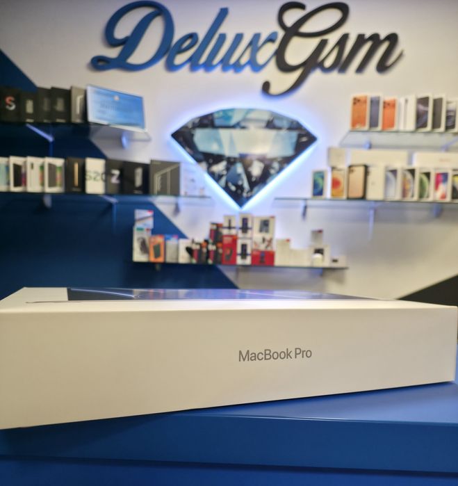 MacBook Pro / M2 Pro / 16/1 TB / 16" / Silver / sigilat / DeluxGSM