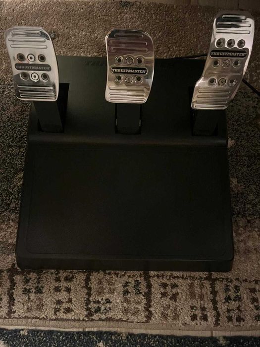 Vand Volan ThrustMaster T300