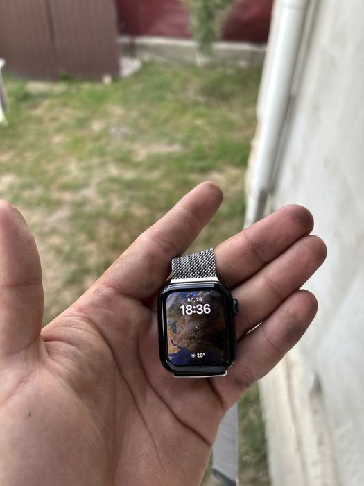 Applee watch se-2поколения
