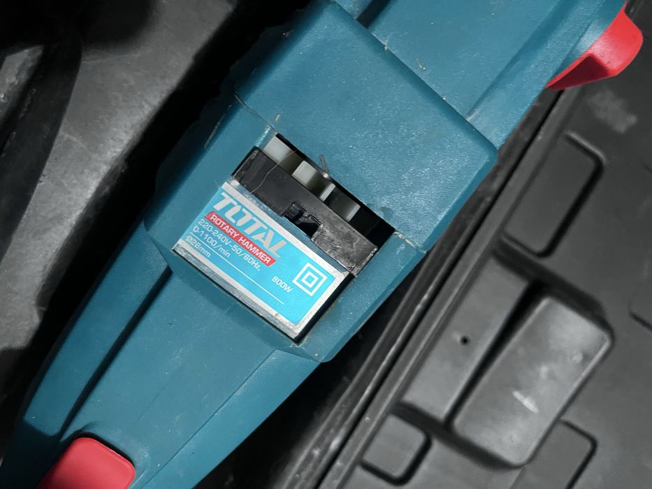 Перфоратор Total