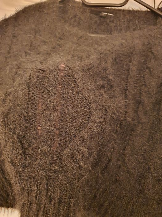 Pulover cropped S sau M (10 lei daca îl luați împreună cu alt produs)