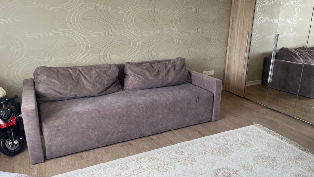 Продам диваны от Веги