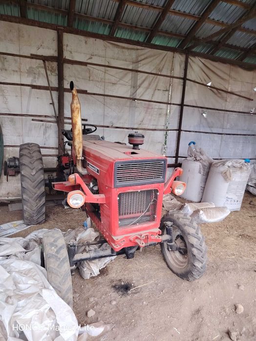 Vând piese John Deere