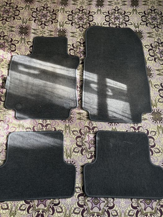 Стелки за Меган и клио оригинални