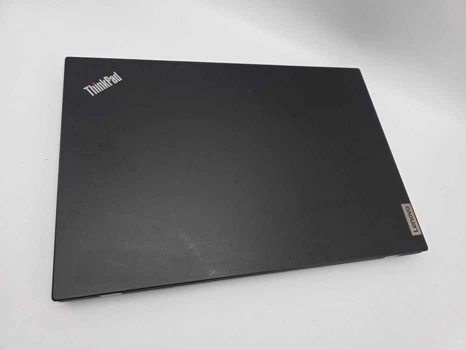 Laptop 15.6" FHD Lenovo ThinkPad P15v G3 i7-12700H 32GB 512 nVidiaT600