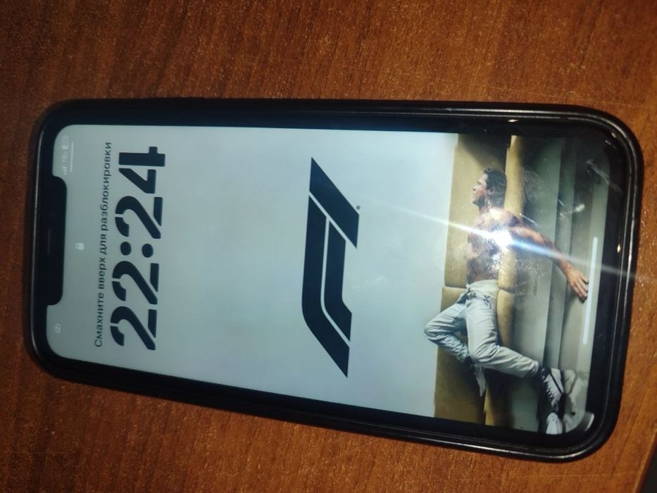 IPhone 11 б/у  срок с