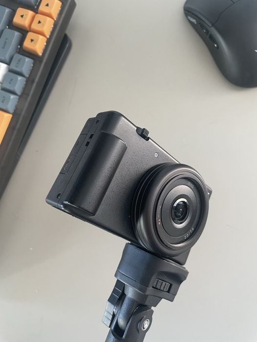 Sony zv-1f 4k ultra-wide