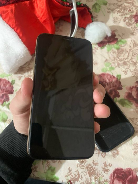 iphone 11 pro 256 71акб