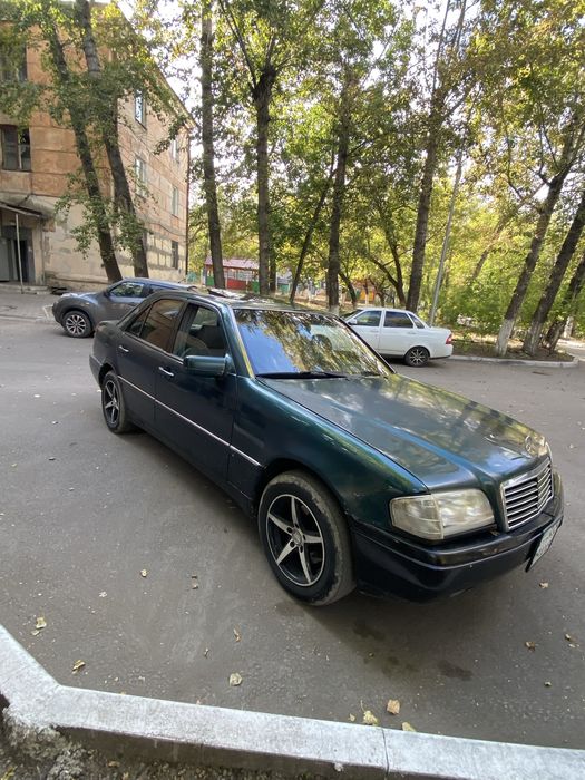 Продам живого мерса!