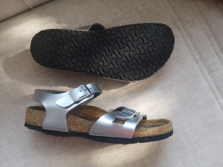 Birkenstock детски сандали номер 33