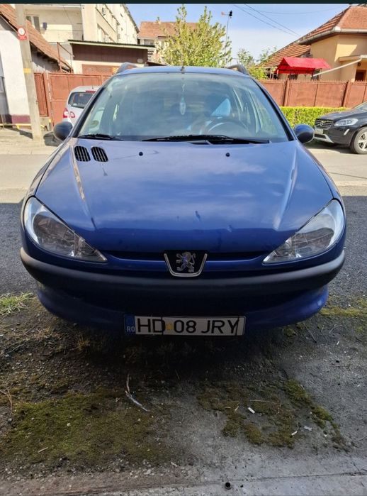 Vând Peugeot 206 sw