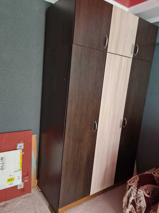 Продам шкаф цвет венге